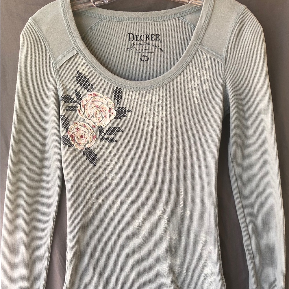 Long sleeve tee, light blue, good condition